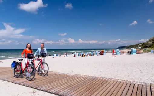 Radreisen zwischen Lübeck und Stralsund: Sandstrand bei Rerik